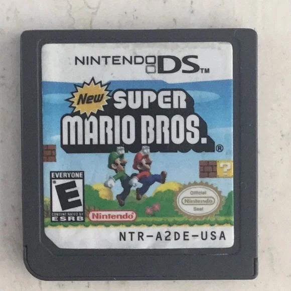 New Super Mario Bros Nintendo DS Game Complete In Box CIB - Picture 7 of 15